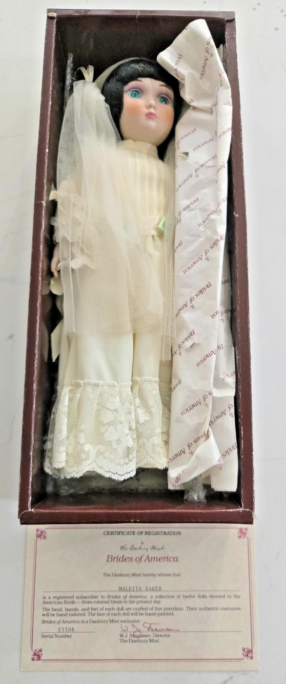 Danbury Mint Betsy Flapper Bride Porcelain Doll Brides of America 1920s w/ COA